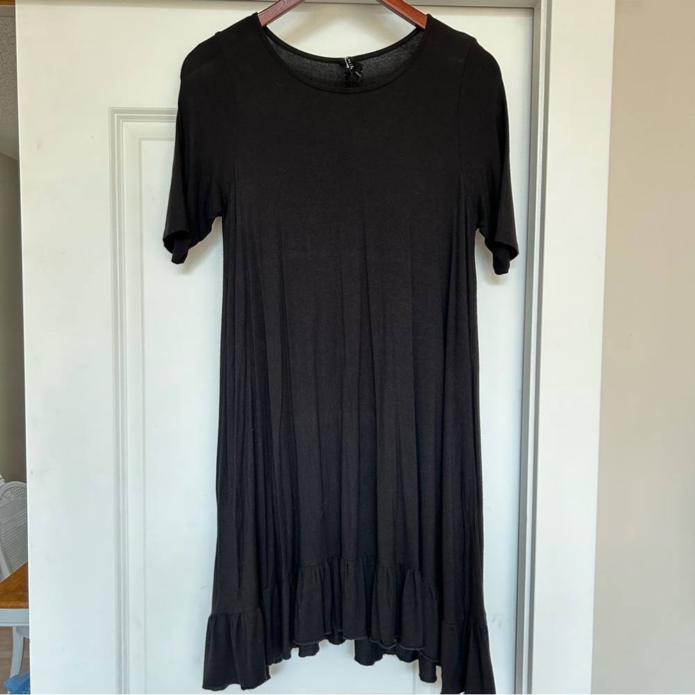 Agnes & Dora Black Tunic Dress (Small)